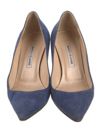 Manolo Blahnik Suede Pumps
