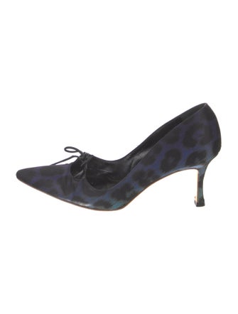 Manolo Blahnik Printed Bow Accents Pumps