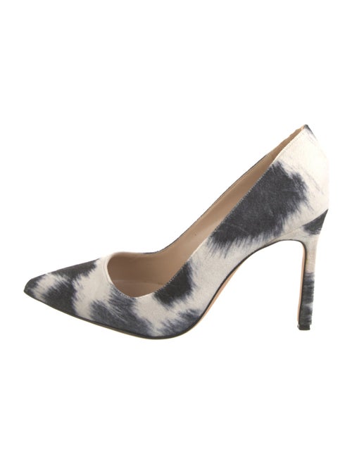 Manolo Blahnik Printed Pumps