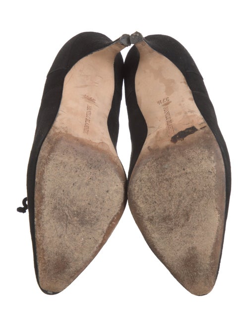 Manolo Blahnik Suede Pumps
