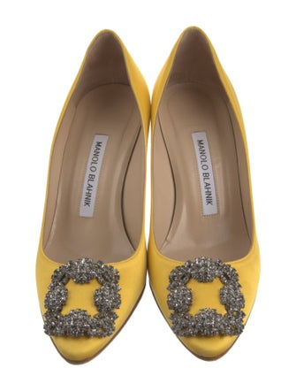 Manolo Blahnik Hangisi Satin Pumps