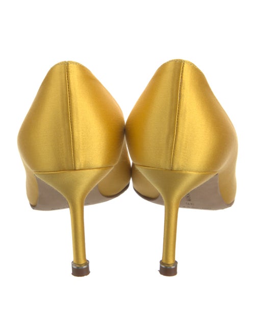 Manolo Blahnik Hangisi Satin Pumps