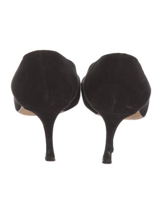 Manolo Blahnik BB Suede Pumps