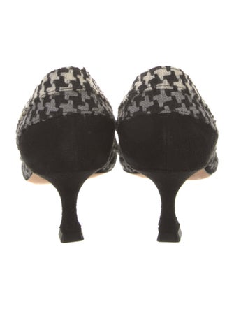 Manolo Blahnik Printed Bow Accents Pumps