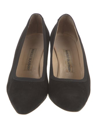 Manolo Blahnik Suede Pumps