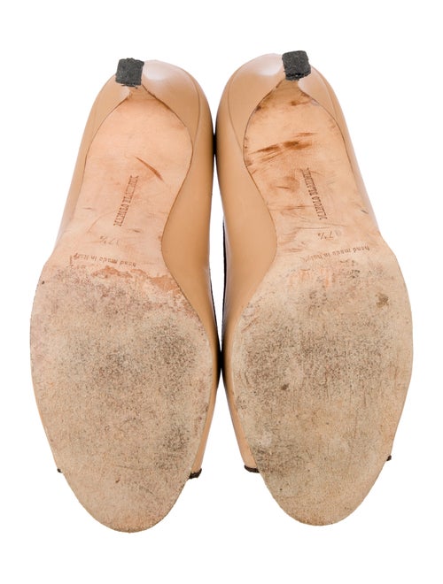 Manolo Blahnik Leather Grosgrain Trim Pumps