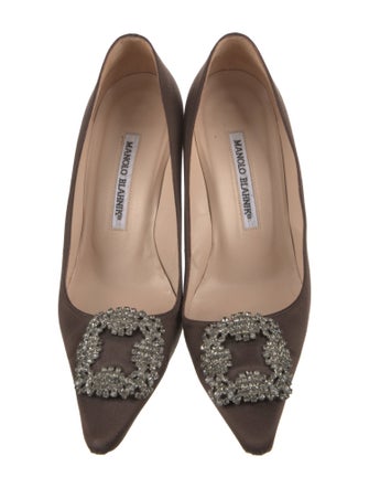 Manolo Blahnik Hangisi Satin Pumps