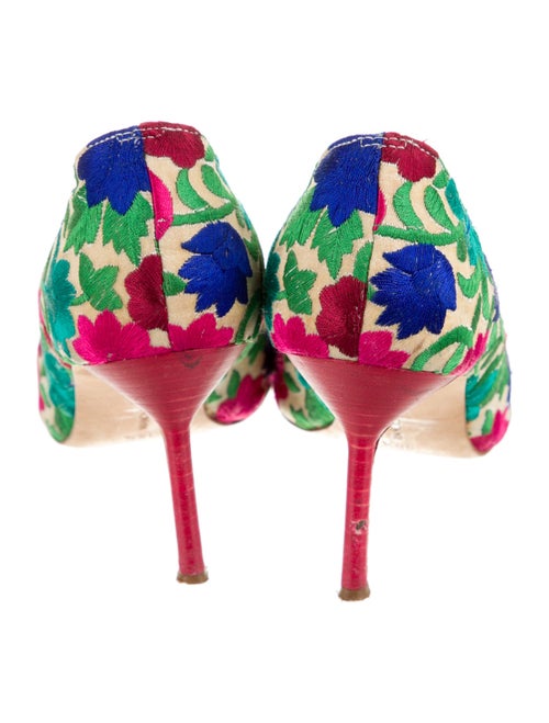 Manolo Blahnik Floral Print Embroidered Accent Pumps