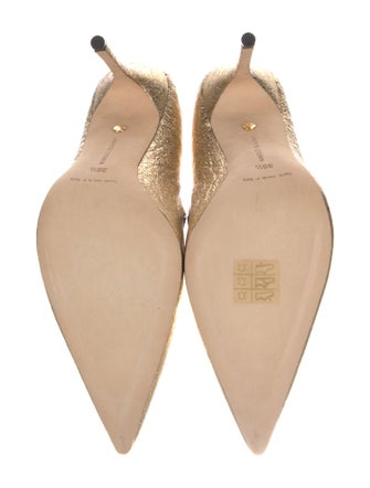 Manolo Blahnik Leather Pumps