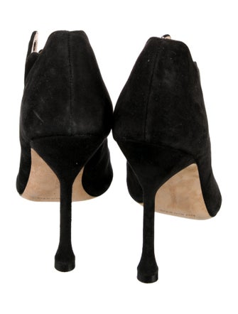 Manolo Blahnik Suede Pumps