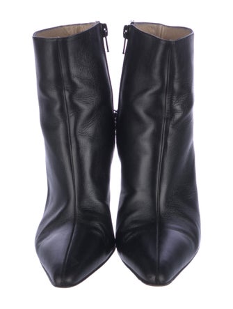 Manolo Blahnik Leather Chain-Link Accents Boots