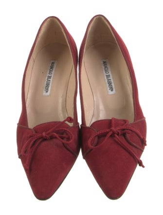 Manolo Blahnik Suede Pumps