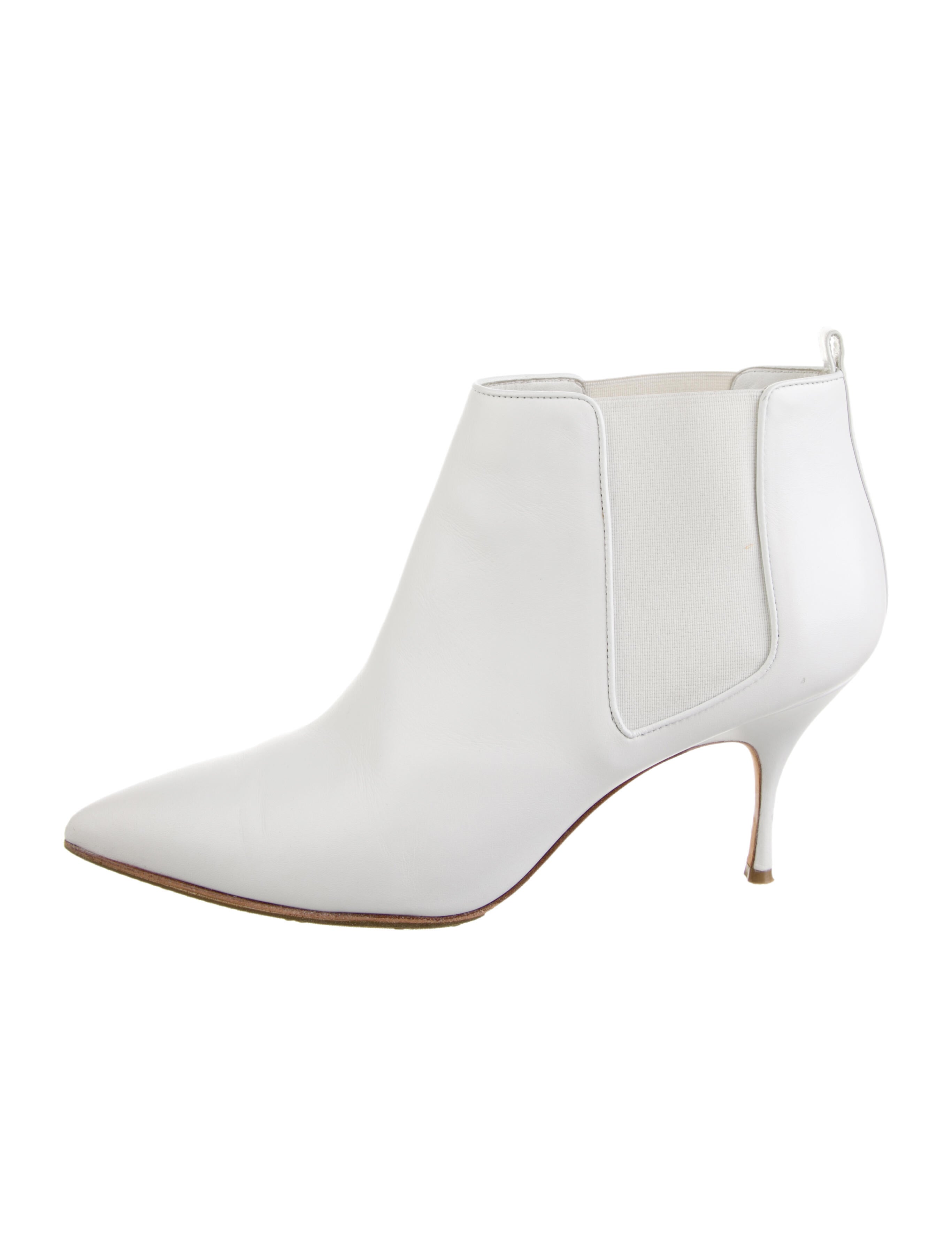 Manolo Blahnik Leather Chelsea Boots
