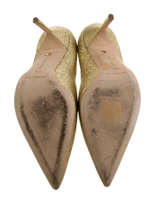 Manolo Blahnik Pumps