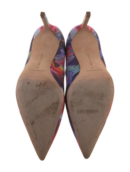 Manolo Blahnik Canvas Printed Pumps