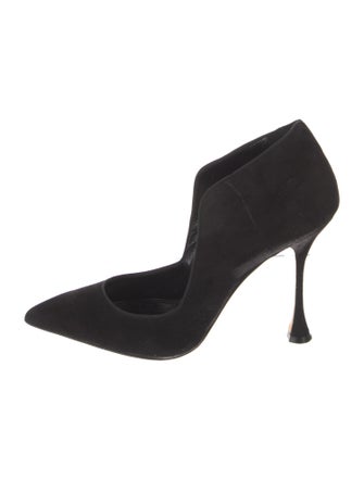Manolo Blahnik Suede Pumps