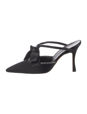 Manolo Blahnik Satin Bow Accents Mules