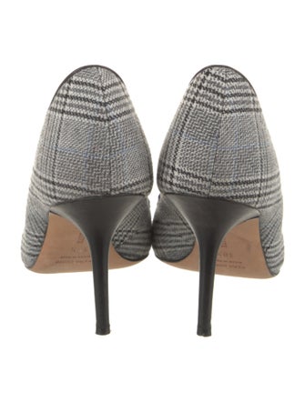Manolo Blahnik Wool Printed Pumps