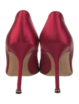Manolo Blahnik Satin Crystal Embellishments Pumps