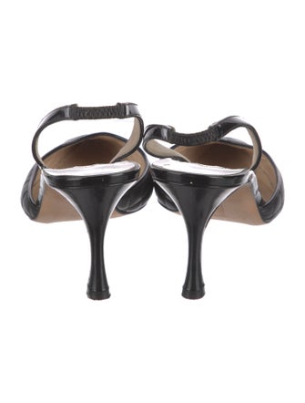 Manolo Blahnik Quilted Pattern Leather Slingback Pumps