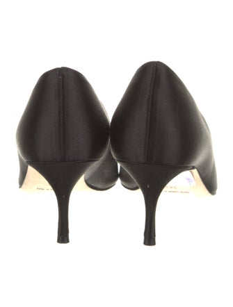 Manolo Blahnik Satin Crystal Embellishments Pumps