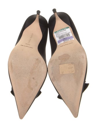 Manolo Blahnik Satin Crystal Embellishments Pumps