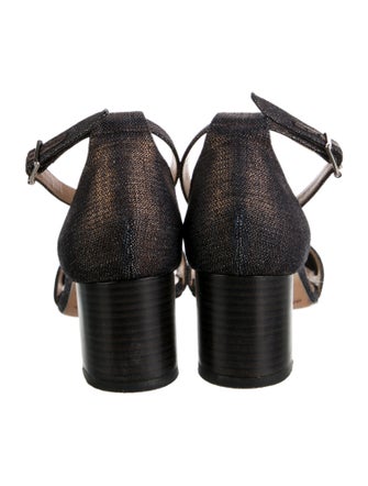 Manolo Blahnik D'Orsay Pumps