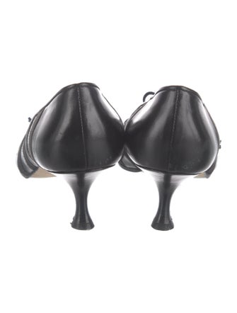 Manolo Blahnik Leather Printed Pumps