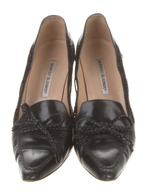 Manolo Blahnik Leather Bow Accents Pumps