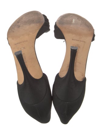 Manolo Blahnik Satin Crystal Embellishments Sandals