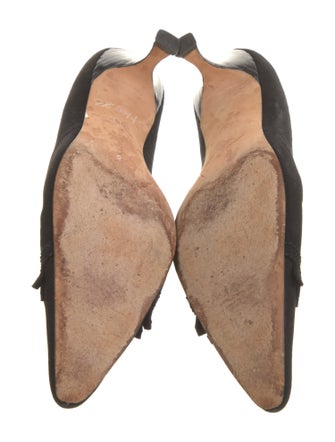 Manolo Blahnik Suede Pumps