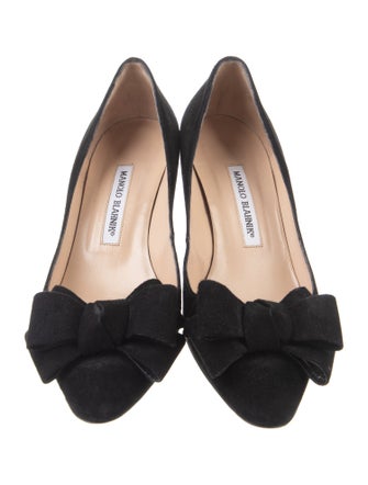 Manolo Blahnik Suede Pumps