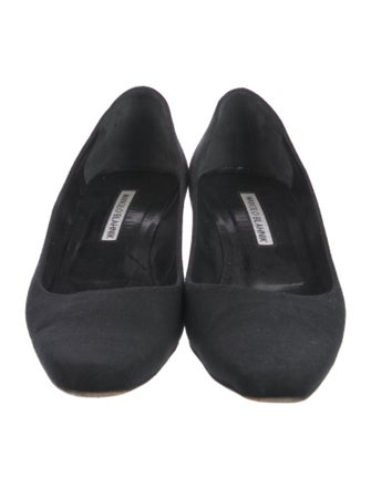 Manolo Blahnik Suede Pumps