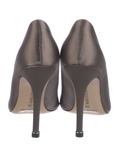 Manolo Blahnik Satin Crystal Embellishments Pumps