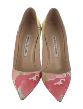 Manolo Blahnik Canvas Printed Pumps