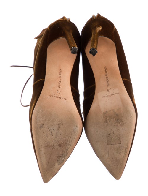 Manolo Blahnik Suede Lace-Up Boots