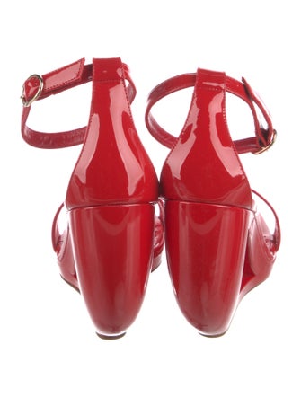 Manolo Blahnik Patent Leather Crystal Embellishments Sandals