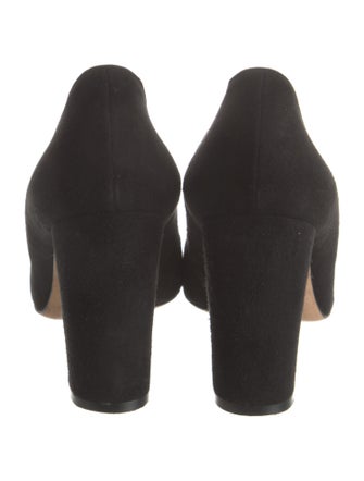 Manolo Blahnik Suede Pumps