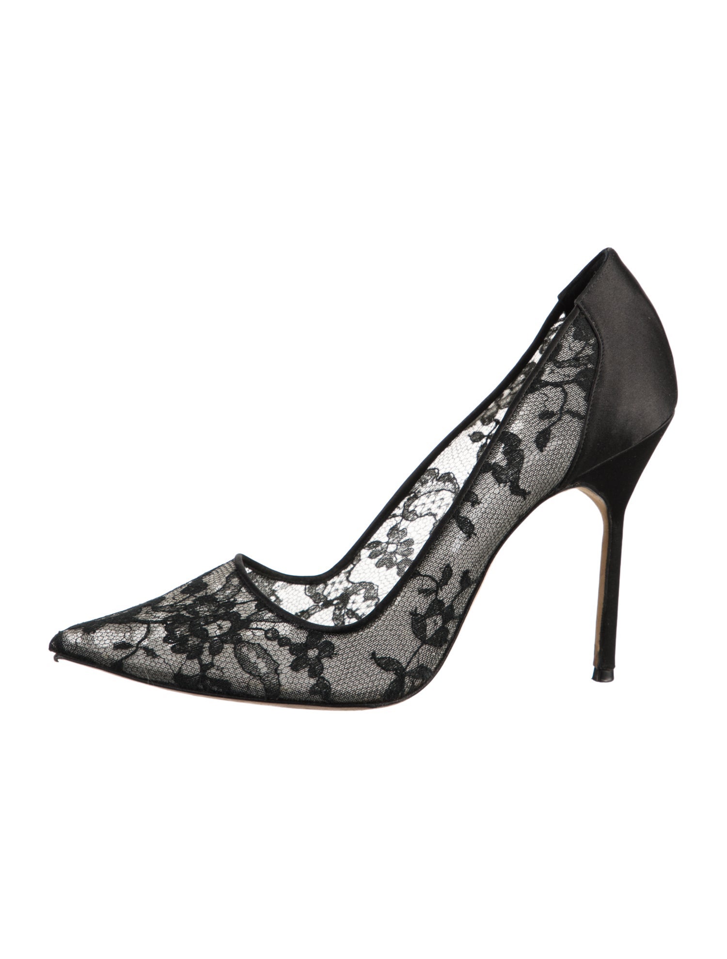 Manolo Blahnik Lace Lace Pattern Pumps
