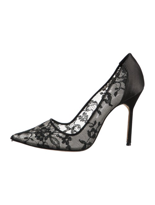 Manolo Blahnik Lace Lace Pattern Pumps