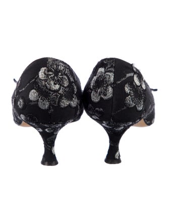 Manolo Blahnik Pumps