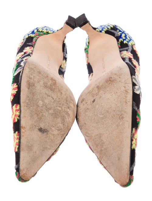 Manolo Blahnik Floral Print Embroidered Accent Pumps