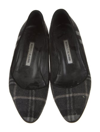 Manolo Blahnik Tweed Printed Pumps