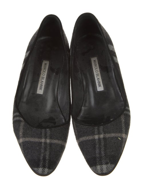 Manolo Blahnik Tweed Printed Pumps