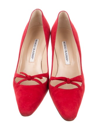 Manolo Blahnik Suede Pumps