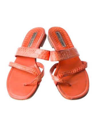 Manolo Blahnik Susa Leather Slides