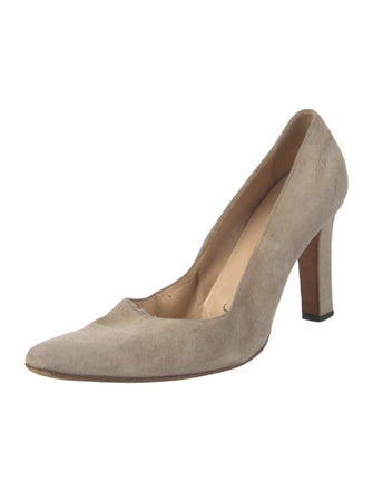 Manolo Blahnik Suede Pumps