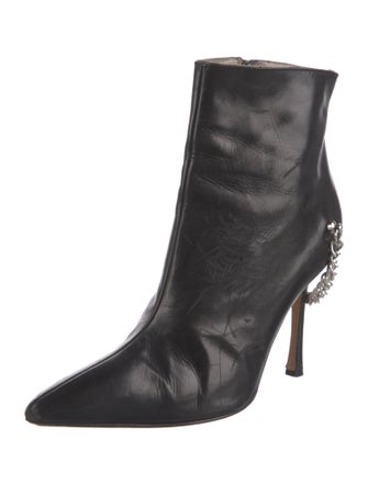 Manolo Blahnik Leather Chain-Link Accents Boots