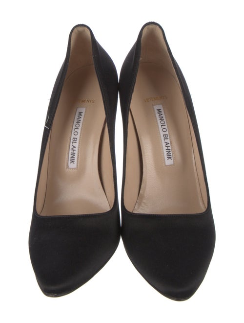 Manolo Blahnik BB Satin Pumps