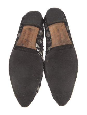 Manolo Blahnik Lace Lace Pattern Flats